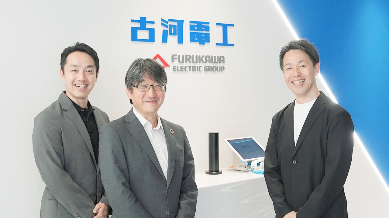 自律的に学ぶプラットフォームとして全社に導入従業員の学習行動データを分析し、効果的に学習を促進